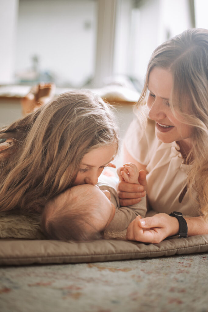 Familienfotografin-bodensee-homestory-stockach-fotograf-radolfzell-babyfotos