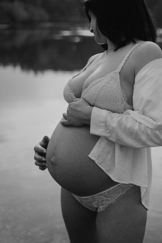 fotograf-stockach-bodensee-radolfzel-babybauchl-schwangerschaftsshooting-fotografin
